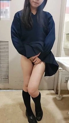 【個撮】お嬢様系女子校②買い物デートからのトイレでフェラ