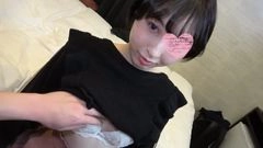 両親のお花屋さんで働く18歳美少女。まだ汚れを知らない美白美乳でウブな身体を堪能。 お顔を大量の精液で染められ、人生初の洗礼を受ける。