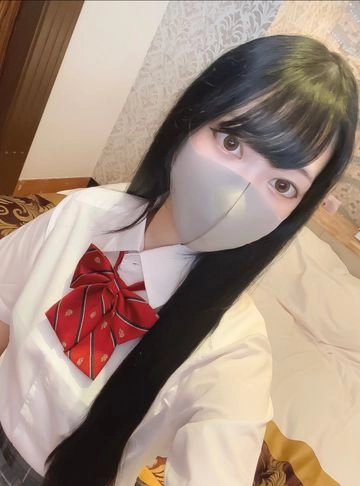 【初撮り】乃◯坂46堀未◯奈似の18歳現役女子◯学生！黒髪色白スレンダー美少女かなちゃん！