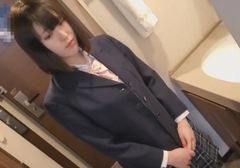 顔出し【助けて..】色白巨乳のチア部③昼休みに連れ出しホテルで２人の男が連日で卑猥な行為をさせ無許可中出し。0