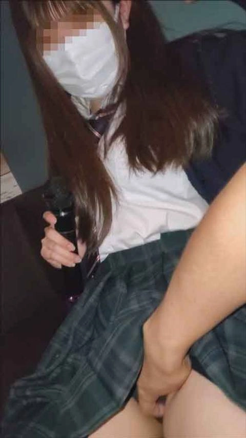 県立商業科テニス部②ツンデレ*女。カラオケ手コキの後レンタルルームで生チンポ押し付けハメ撮り2