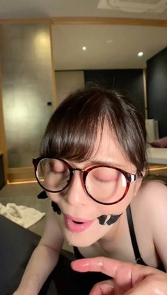 【主観映像】あの子とプライベート温泉デート❤️ 薄ピンク乳首をチュパチュパして生フェラ生挿入生中出し❤️2回戦はハード調教お尻をペシペシ叩きながら木内さんのお口と生おま○こへおチ○ポ挿入9