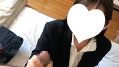 ひかり19歳（２）・生・顔射。会社説明会帰りのFカップピュアJDをリクスー姿で生面接。大量顔射を２連発！【絶対素人】（078）4