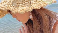 【夏休みセックス】大人のSEX旅行　リアル流出　大学事務員のお姉さんと大学教授のお盆旅行セックス　特別な空間に昂ぶり生ハメ中出しをしてしまう女性　何度も中出しアクメ4