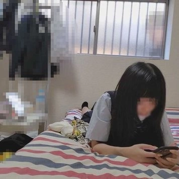 放課後親のいない彼女の部屋で生ハメ～府立普通科③長い黒髪の女の子。