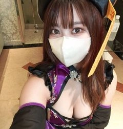 美人女子大生の柔らかFカップを堪能しまくりました。コスプレして喘ぎまくる姿が最＆高、最後は中出し。0