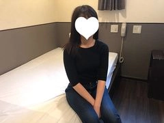 なな19歳（３）・生・初ア ナ ル＆顔射。最高傑作ドエロ美女・高学歴ア ナ ル 処 女を捧げます。激カワフェイスに白がド ロ リ！【絶対素人・B面コレクション】（041）0