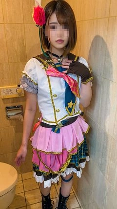 稀少品【アイドル】裏フェラ【流出】ステージ後、楽屋裏でお偉いさんのチンポをしゃぶるアイドル裏映像　口内精子【個人撮影】0