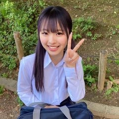 何も飾らない純朴天使あゆちゃん１８歳のはじける笑顔！0