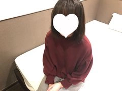 【再販記念50名１０００円オフ】りか18歳・生・顔射。声優専門学校１年生が初エン「エ ン コー好きになりました」と問題発言。お便所みたいな ろり可愛さに大爆発！【絶対素人・B面コレクション】（034）0