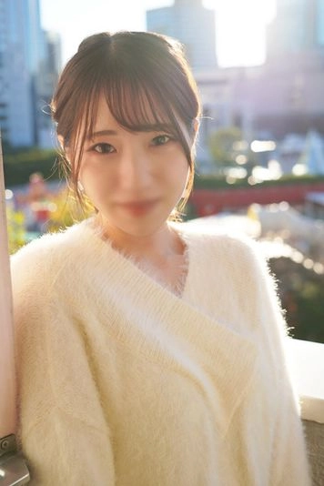 【無修正】【美巨乳】ミスFLASHグランプリ候補の元Fカップグラドル。引退後欲求抑えきれずFカップスレンダーボデイが勃起チンポで突かれ揺てイキまくる！剛毛マンコにディルドぶち込まれアヘ顔晒す。