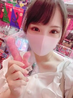 ひなたちゃん責め主観メイドコスプレ中出しセックス！＋男子トイレでごっくんフェラ＋おもちゃ責めで大量潮吹きからの中出し悶絶セックス！の豪華３本セット1