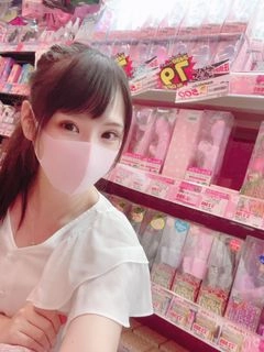 ひなたちゃん責め主観メイドコスプレ中出しセックス！＋男子トイレでごっくんフェラ＋おもちゃ責めで大量潮吹きからの中出し悶絶セックス！の豪華３本セット2