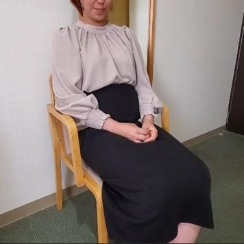 ※3日間限定1930pt→930pt【初撮影】【中出し】娘の入院費用を稼ぐために脱ぐことにした人妻。熟女好きにはたまらない生活感あふれる身体で感じてしまっていたので、そのまま中出し