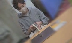 【個撮】ボーイッシュな敏感新妻は勤勉。「もうイヤ。。。」無気力な態度でもその敏感は止まらない。スキルアップを目指し、勉学に励む時間をも奪い去り、旦那を思いながら、もがき・よがる姿に種付け。2