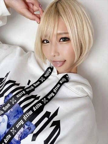 ※期間限定※【ヤリマン×さけ】最強スプラッシャー降臨!!W ドMビッチギャルさけ飲んで吹きまくりえずきまくり体液まみれマジキチ中出しぶっかけ4P 乱交【シュ池肉リ〇チ♡】