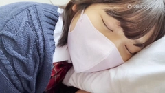 守りたくなるような寝顔で眠る本物学生1○才、初めて家に呼んで両想い中出し。0