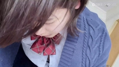守りたくなるような寝顔で眠る本物学生1○才、初めて家に呼んで両想い中出し。2