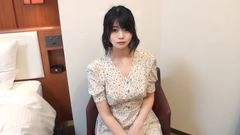 【高額王手アカウントの子】お嬢様学校に通う子19才の子に中出しと顔射2連続大量射精1