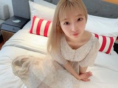 【無修正】Eカップ金髪美女社会人2年目☆今日は有給を使い、窓際で見せびらかし大量ザーメン種付けSEX。0