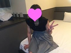 【再販30名のみ1000円オフ】みく18歳・生・N出し。イマドキ感いっぱいのナマイキ中 退 むすめにガチ本物制服で「妊娠させてください！」と言わせての中発射 ＆ スク水もあるよ！【絶対素人】（008）0