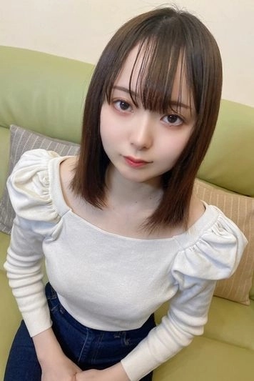 色白巨乳のアイドル志望の「今日もえっちなオーディションですか ？」二次面談と称し夢を追う無垢なに濃厚中出し。