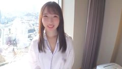 【初撮り】偏差値65超えお嬢様大学に通うJDりあちゃん 芳醇なメス臭を放つ黄ばんだ蒸れパンティー ほろ酔い状態でおっさんに流されるまま濃厚ちん●ん生挿入されちゃう1