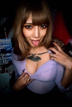 【痩せ巨乳Tattoo】イリーギャルとBURIBURI!BURIBURI!Bling‐Bang‐Bang‐Borns※FC2レビュー特典あり3