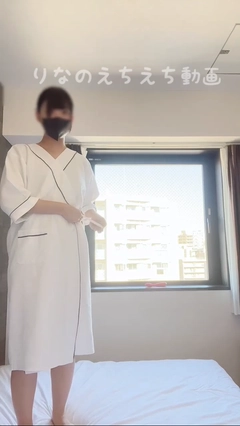 【女子大②りなのえちな自撮り】ビジネスホテルの窓際で外のマンションに人がいるのにおもちゃでオナニーして、濡れすぎて興奮しすぎて気持ち過ぎてたった4分で6回もイっちゃいました…イった新記録です…0