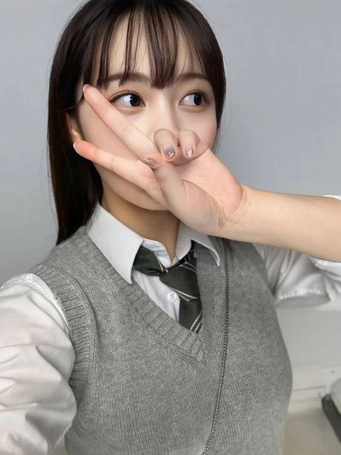 【スター誕生】見た瞬間から目が離せないアイドル級18才が完全顔出し＆中出し1