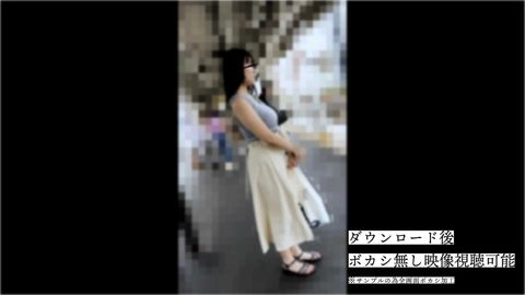 [メガトン級/ALLナチュラル]神の悪戯的発育。極大美乳をぶら下げた私服Ｋが窃触車両に無防備着衣で臨場。即完触。0