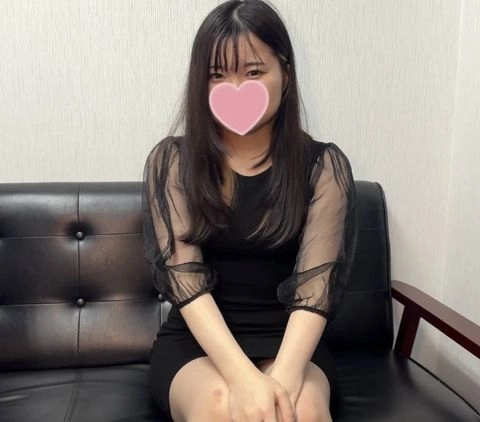 【完全素人&レビュー特典屋外ハメ】めちゃくちゃ可愛い18歳の美乳素人をドキドキハメ！※顔出し2本詰め※0