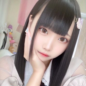 【無修正】【顔出し】正真正銘のガチアイドル。低身長147㎝美女ほのかちゃんと制服プレイでフェラ抜き、硬直キモオジ生ペニスで大量中出し孕ませ****。