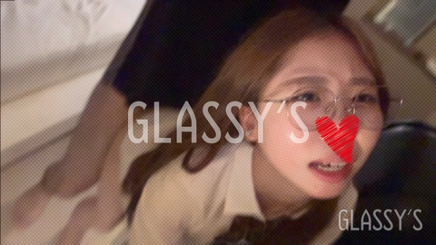 #16 18歳の制服姿でメガネを掛けた可愛い女性と中出しセックス│GLASSY'S7