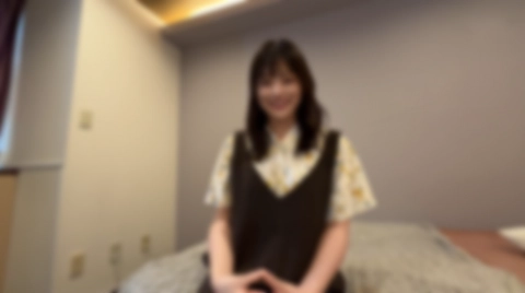【FC2最高クラス/初撮り】現.役保育士りんちゃん 初めての生ハメ挿入で危険日の子宮が精子で満たされる大量中出し【本編/顔.モ/無】【4K/60P超高画質特典付き】1