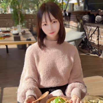 【乃〇坂】方言が可愛い西野〇瀬似の地方JD。最強の顔立ちなのに感度MAXで洪水潮吹き。安産型の体型に我慢できず2 度の種付け嵐。。。