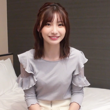 ※在庫限り※18歳 経験人数0人。ミスコングランプリ受賞した清楚系の頂点。戸惑いを隠し切れない人生で初めて見る大人のチ●ポ。高額条件で成立した初々しさ満載の衝撃ハメ撮り映像。