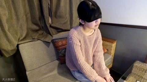 むぎ(18) かわいいちっぱいの３回目撮影時の別画角動画です。くすぐりして中出しして立ったまま吸うやつ責めしてアナルに中出ししてATMしています。4