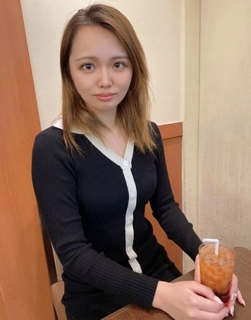 170㎝美脚美スタイル♡ 高.級　ラウンジ嬢さくらちゃん。プライド高めの未./◯. /理 な陰毛オマンコが　理./性に 負. け 激イキ♡中.出しまで♡