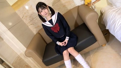 第３弾、スレンダー巨乳黒髪、やよいちゃん。ツインテール、セーラー服コスプレで、天然パイパン中出しセックスハメ撮り動画、レビュー特典で無修正2