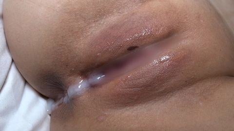 ★特典で無修正と膣内カメラ ♀155 きれいでかわいい顔立ち美女のおまんこはキツキツで暴発寸前ｗ 我慢しまくりながらちんこいれまくって、最後は気持ちよく精子を半中半外で中出し大放出！9