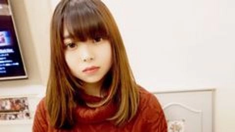 【顔出し】【無修正】Fカップ１９歳。マシュマロおっぱいパイズリからのパイパンピンク純潔マ◯コに血管浮き出たキモオジ生ペニスで濃厚白濁ザーメン生中種付け妊娠確定。0