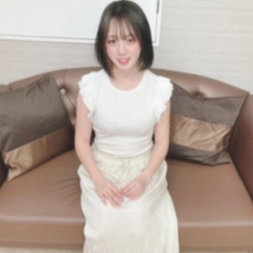 【永久保存版】【ＳＳＳ級】特別な１日に、仲間からのイキなプレゼント。某女しアナ激似の１８歳の白い美裸体に欲望をぶつけた実録映像。