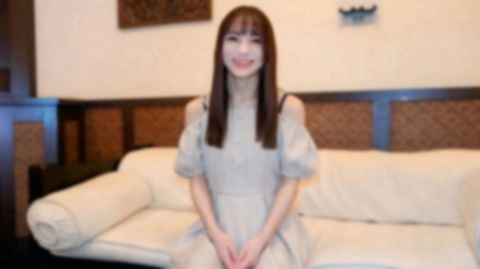 【無】ハーフ系の美形美女！クールビューティーな感じですが喋ってみるとよく笑ってくれるのが凄く良い！ゴックンと中だし⤴※特典高画質0