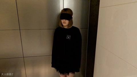 ななみ(18) ３回目撮影は口に出したり膣に出したり再度口に出したりしたり、クスコと内視鏡で膣内撮影したり、立ったままの吸うやつ責めしてたりしました2