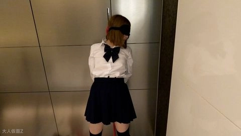 ななみ(18) ３回目撮影は口に出したり膣に出したり再度口に出したりしたり、クスコと内視鏡で膣内撮影したり、立ったままの吸うやつ責めしてたりしました9