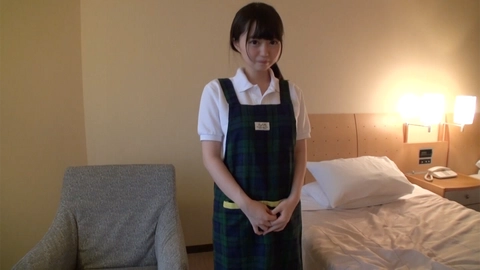 １４３ｃｍカフェ店員　軽すぎる身体を持ち上げ抱っこしながら中出し0
