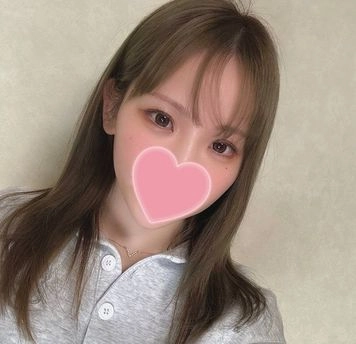 【完全素人】プレミアS級の超カワイイ20歳♡押しに弱いコだったので半ば強/引/に中出し…特典2本有り顔射&種付けハメ♡