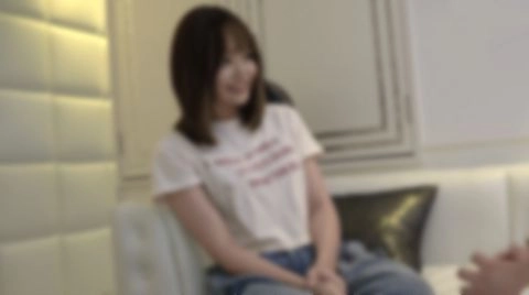 【FC2神作/数量限定】旅番組で話題の看板ムスメが高額オファーで出演。アイドル級の長身美女が生ハメ5Pで人生初の膣内中出し/5人の精子が注入される衝撃作【本編/顔モ無】【4K/60P高画質特典】1