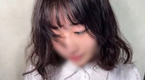 【素人】スタイル抜群であどけなさ全開のカワイイ19歳♡孕ませ確定レベルの大量種付けにガチで困惑…※レビュー特典有り※0